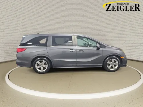 More photos of 2018 Honda Odyssey EX-L at Zeigler Kia of Holland, MI