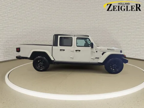 More photos of 2023 Jeep Gladiator Willys at Zeigler Kia of Holland, MI