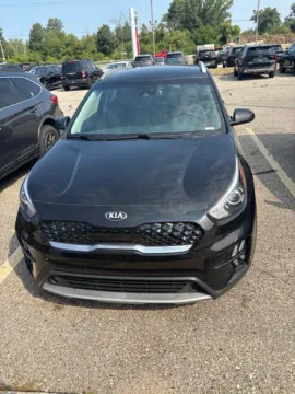 Photos of 2021 Kia Niro LXS for sale in Holland, MI at Zeigler Kia of Holland