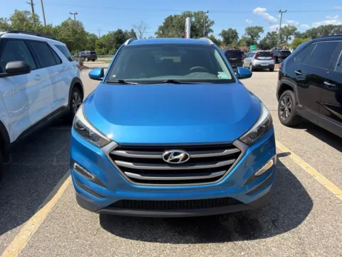 Blue 2017 Hyundai Tucson SE for sale in Holland, MI