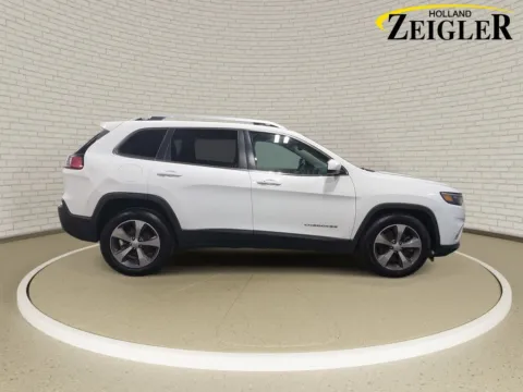 More photos of 2019 Jeep Cherokee Limited at Zeigler Kia of Holland, MI