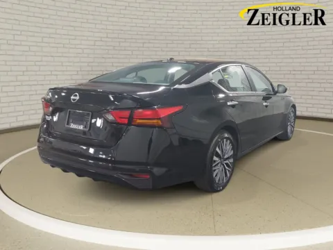 More photos of 2025 Nissan Altima 2.5 SV at Zeigler Kia of Holland, MI