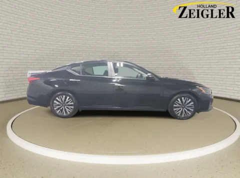 More photos of 2025 Nissan Altima 2.5 SV at Zeigler Kia of Holland, MI