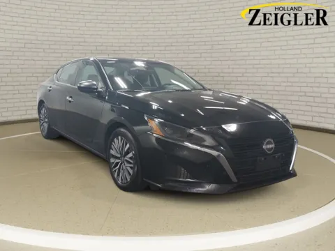 Another view of 2025 Nissan Altima 2.5 SV for sale in Holland, MI at Zeigler Kia of Holland