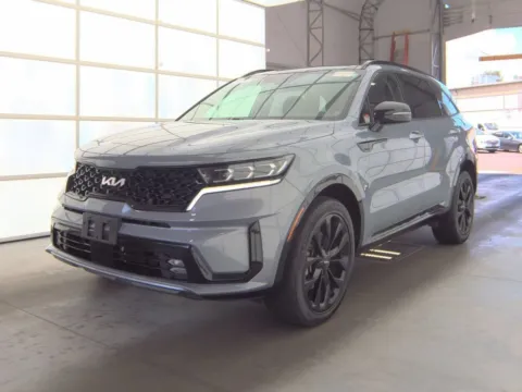 Silver 2023 Kia Sorento SX for sale in Holland, MI