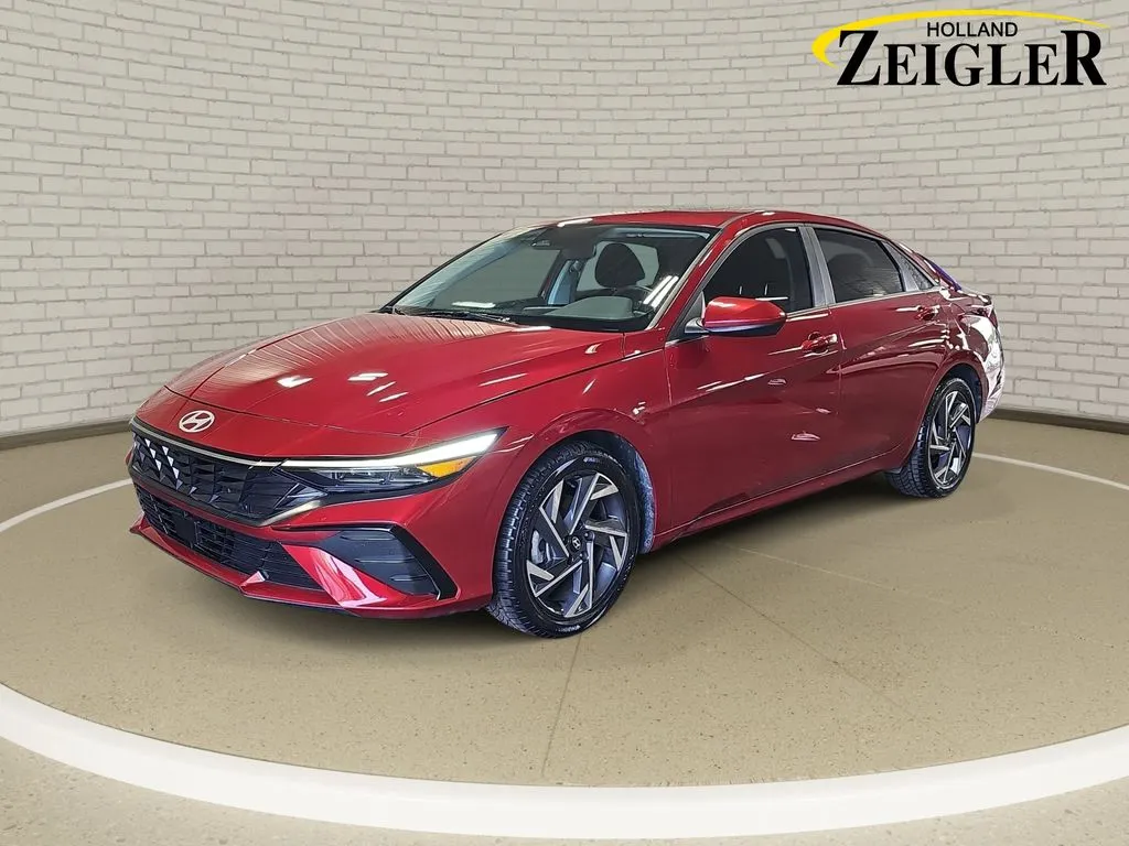 2025 Hyundai Elantra SEL Convenience for sale in Holland, MI