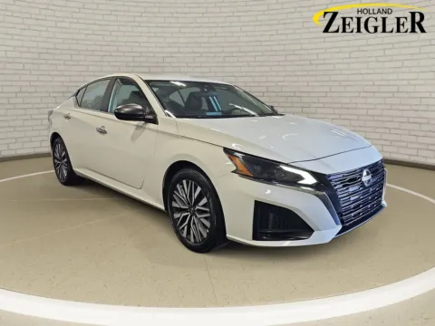 Another view of 2025 Nissan Altima 2.5 SV for sale in Holland, MI at Zeigler Kia of Holland