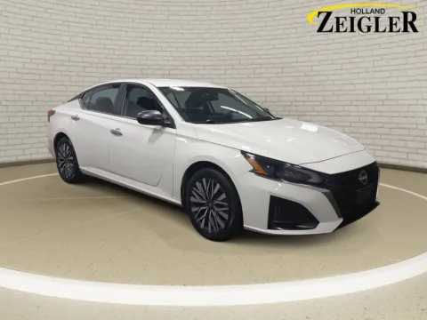 Another view of 2025 Nissan Altima 2.5 SV for sale in Holland, MI at Zeigler Kia of Holland
