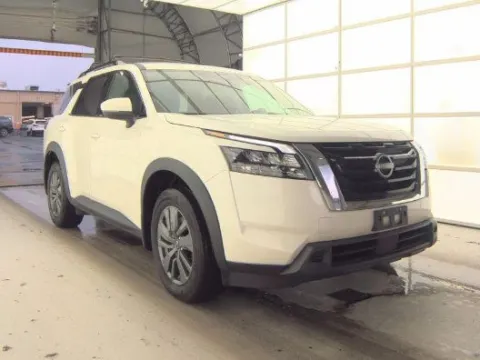 White 2024 Nissan Pathfinder SV for sale in Holland, MI