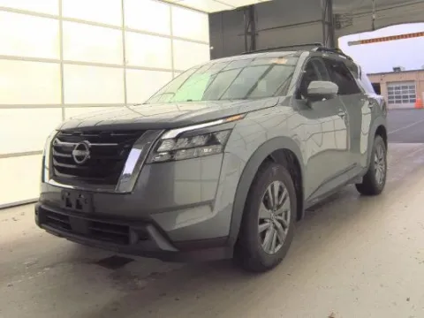 More photos of 2024 Nissan Pathfinder SV at Zeigler Kia of Holland, MI