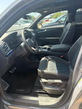 More photos of 2026 Volkswagen Atlas Cross Sport 2.0T SEL Premium R-Line at Zeigler Kia of Holland, MI