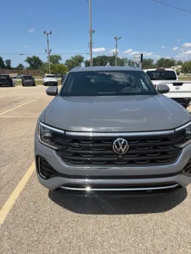 Photos of 2026 Volkswagen Atlas Cross Sport 2.0T SEL Premium R-Line for sale in Holland, MI at Zeigler Kia of Holland