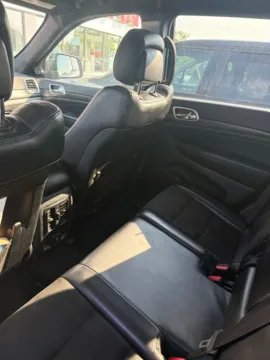 More photos of 2020 Jeep Grand Cherokee Altitude at Zeigler Kia of Holland, MI