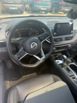Another view of 2020 Nissan Altima 2.5 SL for sale in Holland, MI at Zeigler Kia of Holland