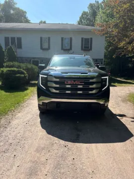 Black 2023 GMC Sierra 1500 SLE for sale in Holland, MI