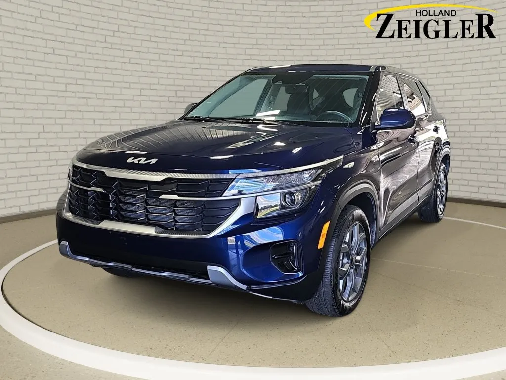 Blue 2026 Kia Seltos LX for sale in Holland, MI
