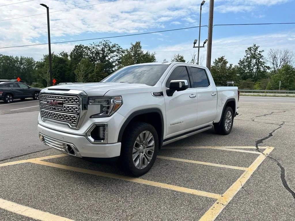 White 2020 GMC Sierra 1500 Denali for sale in Holland, MI