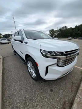 White 2024 Chevrolet Suburban High Country for sale in Holland, MI