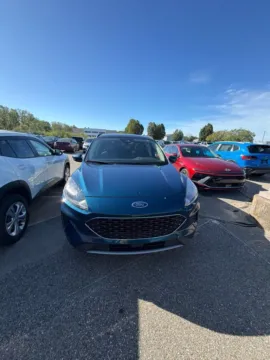 Photos of 2020 Ford Escape SE for sale in Holland, MI at Zeigler Kia of Holland