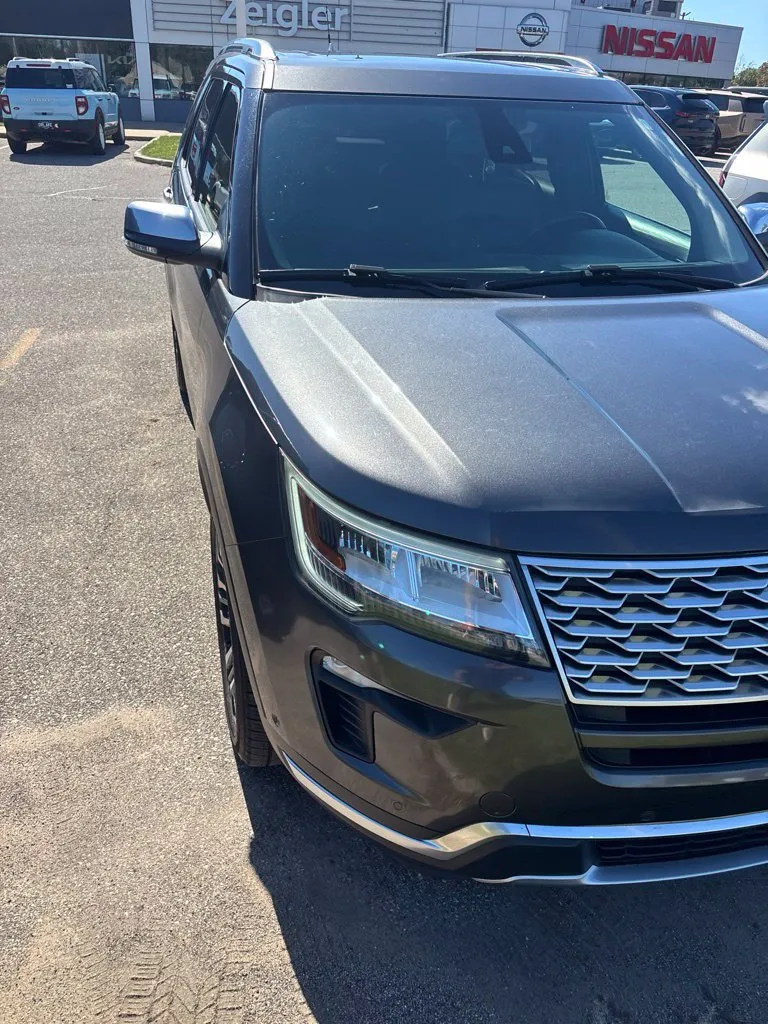 Gray 2018 Ford Explorer Platinum for sale in Holland, MI