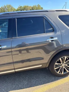 More photos of 2018 Ford Explorer Platinum at Zeigler Kia of Holland, MI