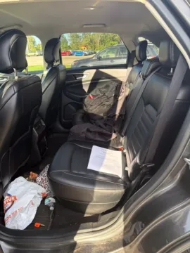 More photos of 2019 Ford Edge SEL at Zeigler Kia of Holland, MI