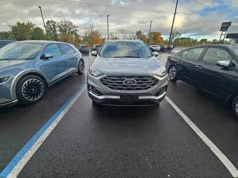 Silver 2020 Ford Edge SEL for sale in Holland, MI