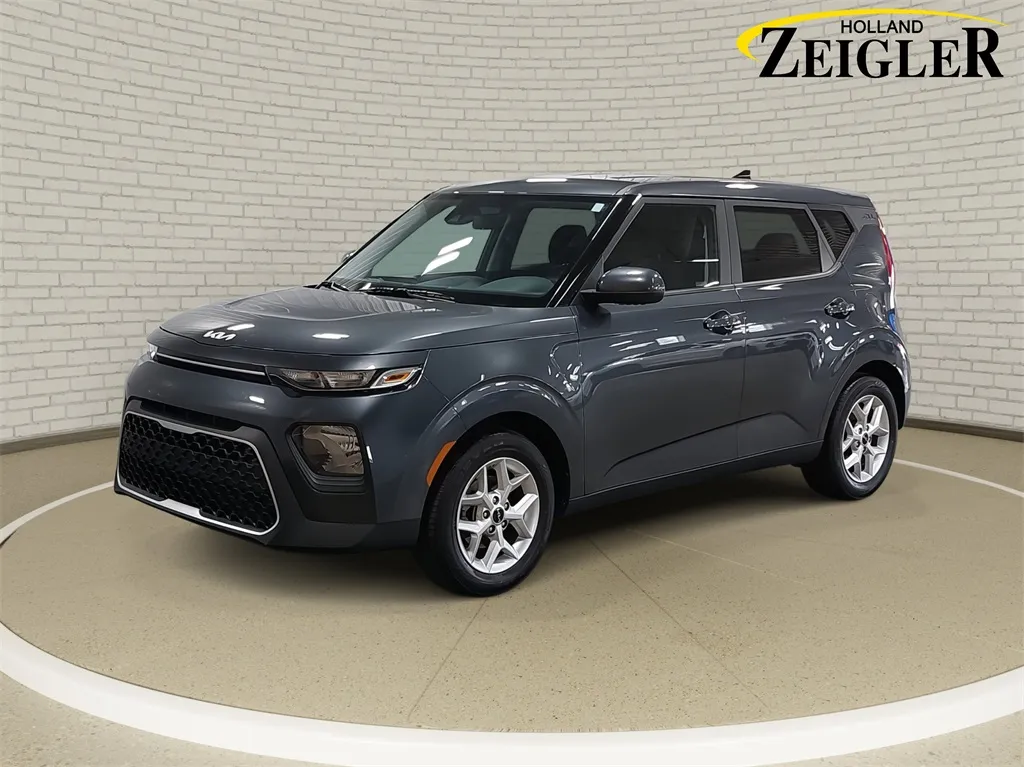 2022 Kia Soul LX for sale in Holland, MI