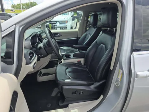 More photos of 2023 Chrysler Pacifica Touring L at Zeigler Kia of Holland, MI