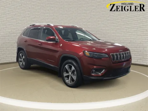 Another view of 2019 Jeep Cherokee Limited for sale in Holland, MI at Zeigler Kia of Holland