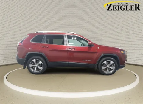 More photos of 2019 Jeep Cherokee Limited at Zeigler Kia of Holland, MI