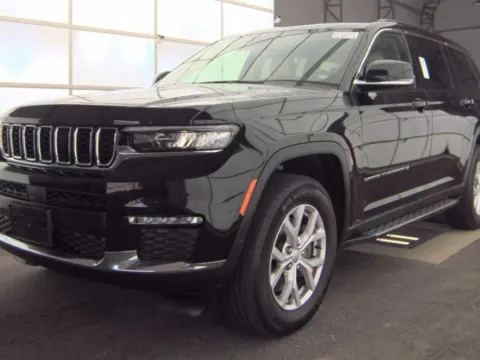 Black 2022 Jeep Grand Cherokee L Limited for sale in Holland, MI