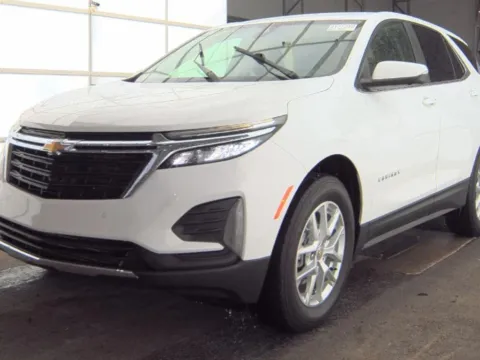 White 2024 Chevrolet Equinox LT for sale in Holland, MI