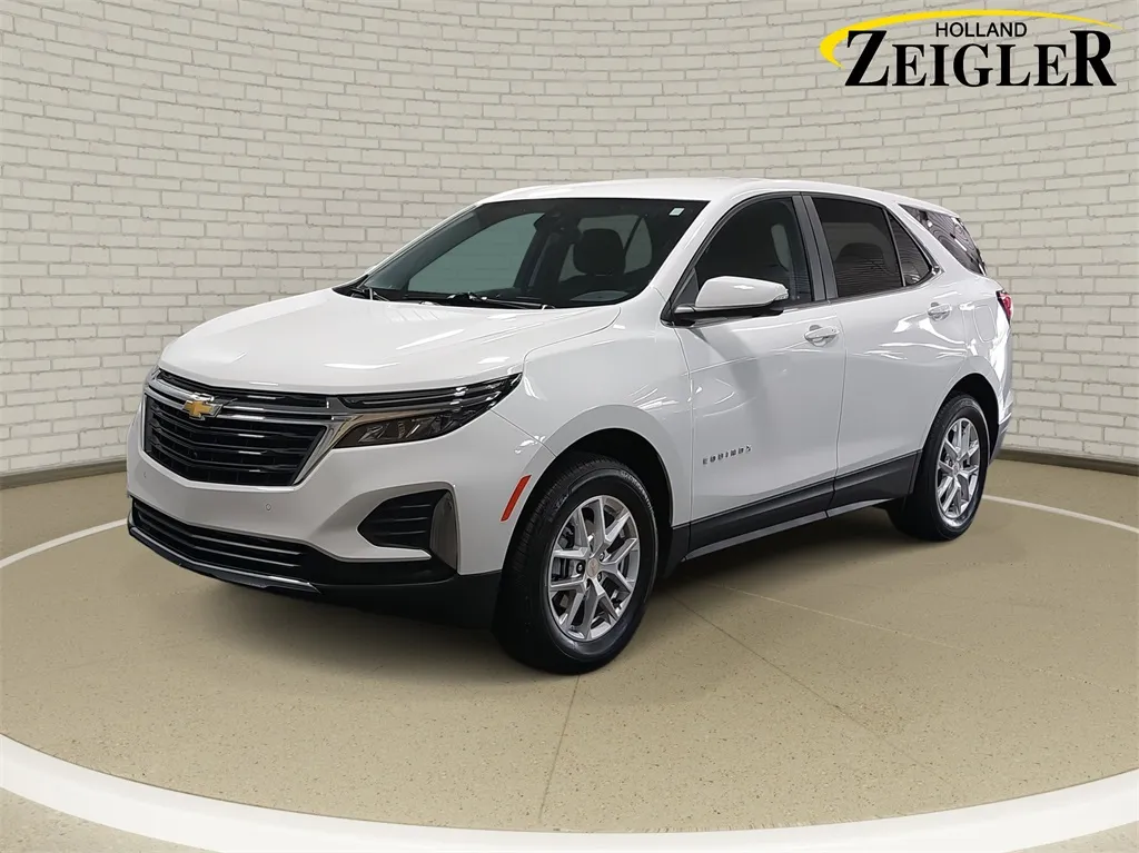 White 2024 Chevrolet Equinox LT for sale in Holland, MI