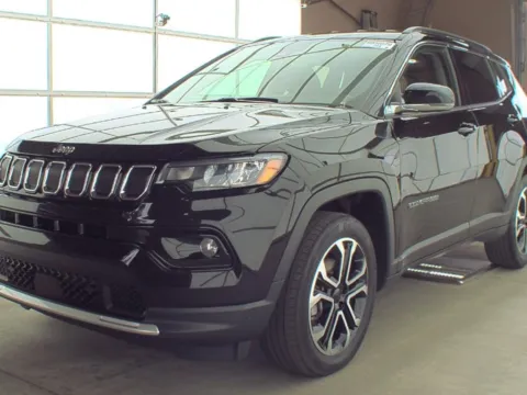 Black 2022 Jeep Compass Limited for sale in Holland, MI