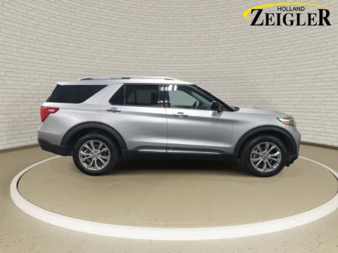 More photos of 2022 Ford Explorer Limited at Zeigler Kia of Holland, MI