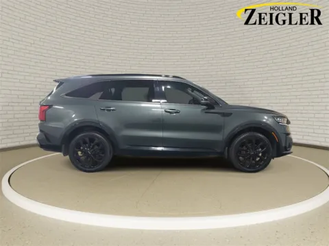 More photos of 2022 Kia Sorento X-Line EX at Zeigler Kia of Holland, MI