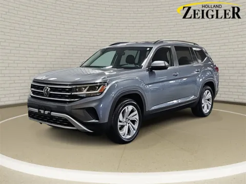 Gray 2022 Volkswagen Atlas 3.6L V6 SE w/Technology for sale in Holland, MI
