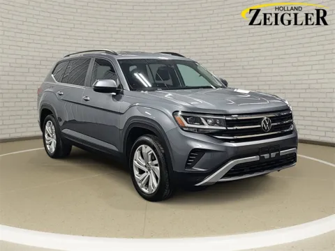 Another view of 2022 Volkswagen Atlas 3.6L V6 SE w/Technology for sale in Holland, MI at Zeigler Kia of Holland