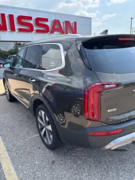 More photos of 2022 Kia Telluride S at Zeigler Kia of Holland, MI