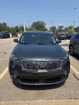 Photos of 2020 Kia Sorento LX for sale in Holland, MI at Zeigler Kia of Holland