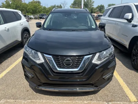 Black 2020 Nissan Rogue SV for sale in Holland, MI
