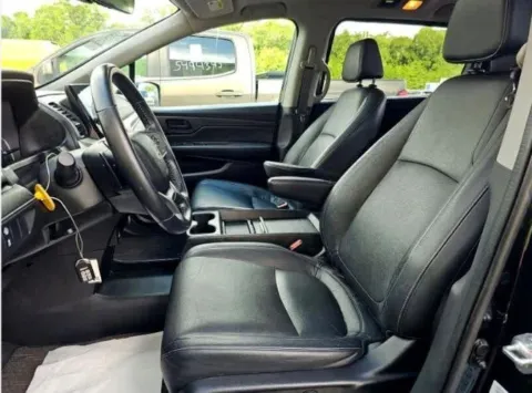 Photos of 2022 Honda Odyssey EX-L for sale in Holland, MI at Zeigler Kia of Holland