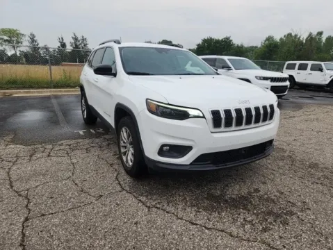 Photos of 2022 Jeep Cherokee Latitude Lux for sale in Holland, MI at Zeigler Kia of Holland
