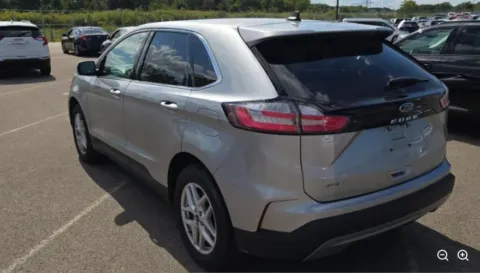 Photos of 2024 Ford Edge SEL for sale in Holland, MI at Zeigler Kia of Holland