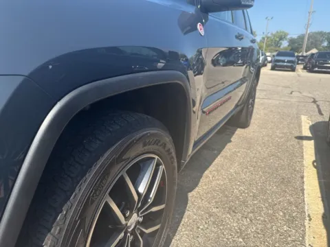More photos of 2018 Jeep Grand Cherokee Trailhawk at Zeigler Kia of Holland, MI