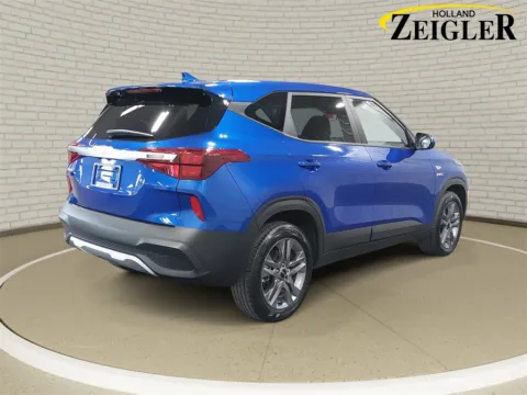 More photos of 2023 Kia Seltos LX at Zeigler Kia of Holland, MI