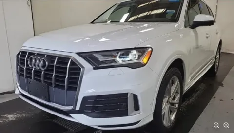 White 2022 Audi Q7 45 Premium for sale in Holland, MI