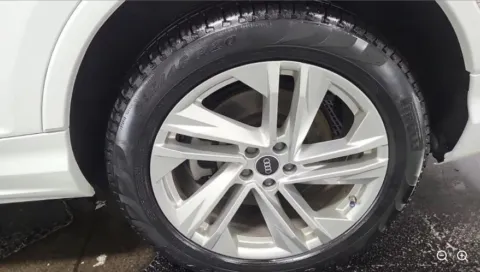 More photos of 2022 Audi Q7 45 Premium at Zeigler Kia of Holland, MI