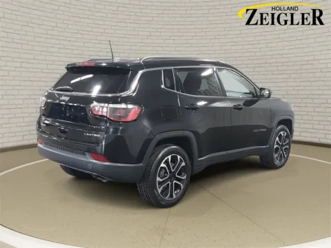 More photos of 2022 Jeep Compass Limited at Zeigler Kia of Holland, MI